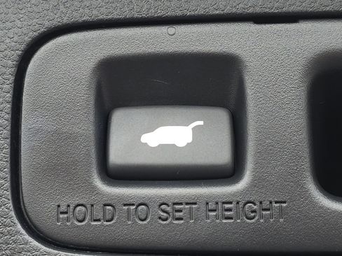 Used 2024 Honda CR-V EX-L image 30