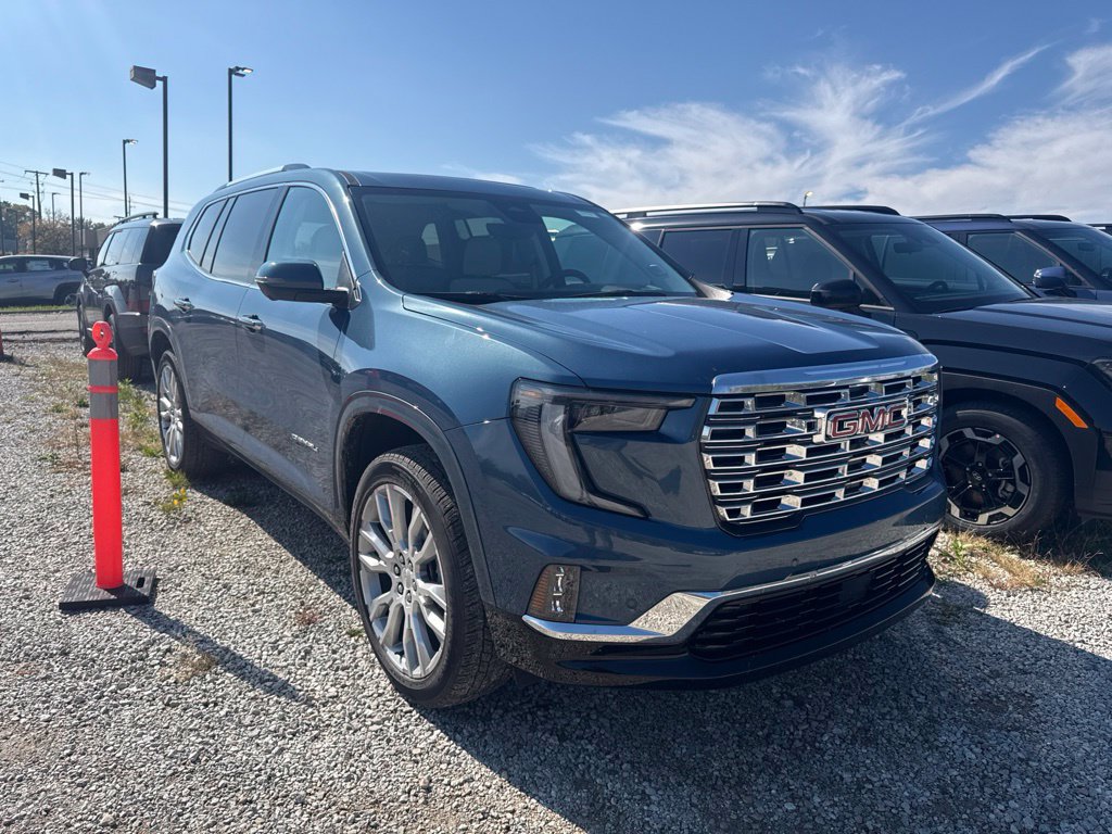 Used 2024 GMC Acadia Denali w/ Super Cruise Package FWD image 6