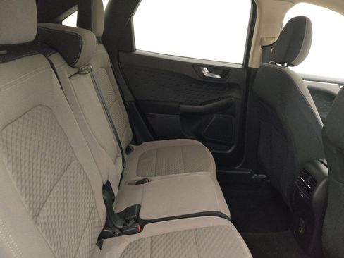 Used 2020 Ford Escape SE FWD image 19