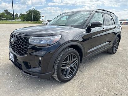Used 2025 Ford Explorer ST-Line w/ ST-Line Street Pack