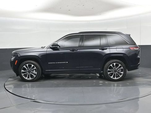 Used 2024 Jeep Grand Cherokee Overland w/ Adv Protech Group III AWD/4WD image 32