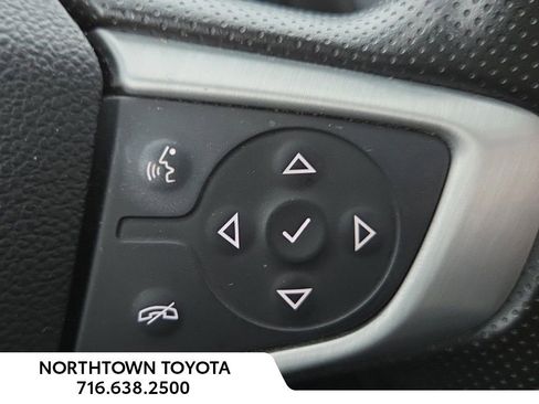 Used 2023 GMC Acadia SLE w/ Driver Convenience Package image 22