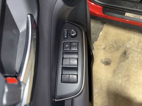 Used 2023 Toyota Crown XLE image 22