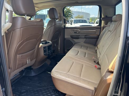 Used 2019 RAM 1500 Limited AWD/4WD image 19