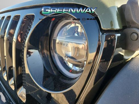 Used 2021 Jeep Wrangler Unlimited Sport image 30