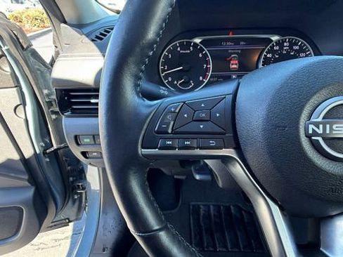 Used 2025 Nissan Sentra SV w/ All-Weather Package image 27