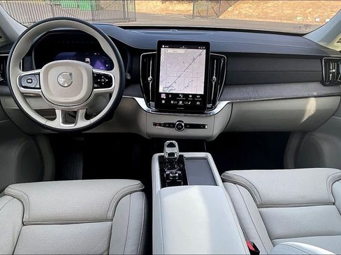 New 2026 Volvo XC90 T8 Ultra image 7