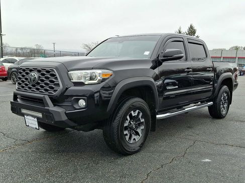 Used 2021 Toyota Tacoma TRD Off-Road image 1