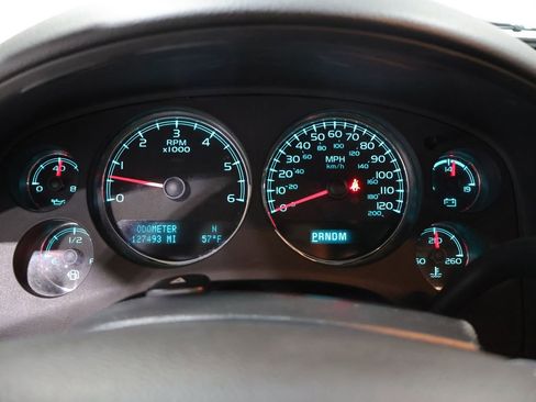 Used 2013 Chevrolet Avalanche LTZ AWD/4WD image 36