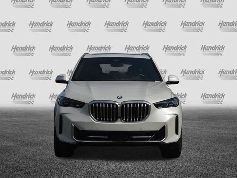 Used 2025 BMW X5 xDrive40i AWD/4WD image 6