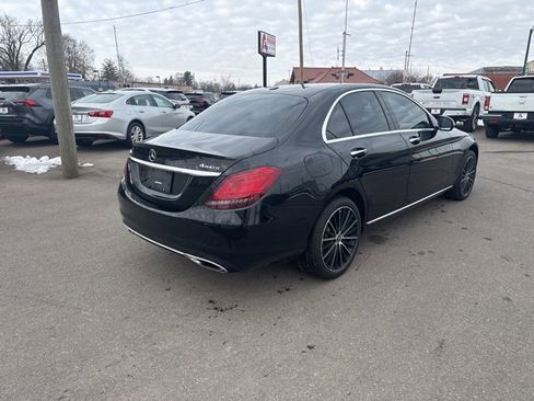 Used 2020 Mercedes-Benz C 300 4MATIC Sedan image 3