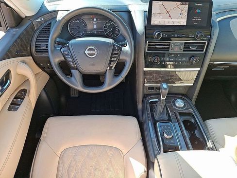 Used 2022 Nissan Armada Platinum w/ Captain's Chairs Package AWD/4WD image 11