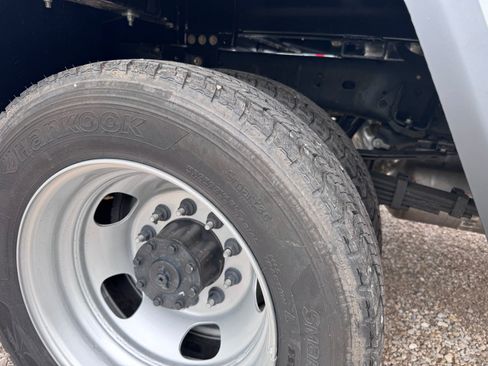 New 2024 RAM 4500 Tradesman image 33