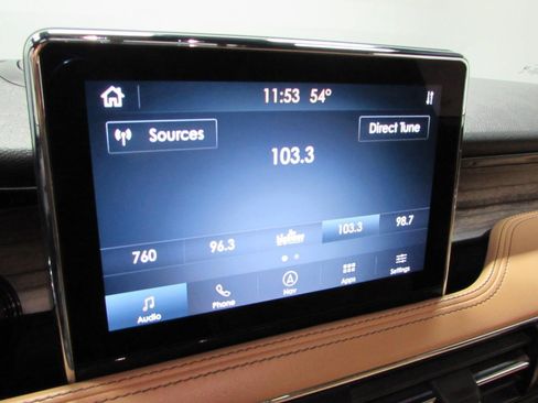 Used 2022 Lincoln Corsair Reserve w/ Equipment Group 201A AWD/4WD image 27
