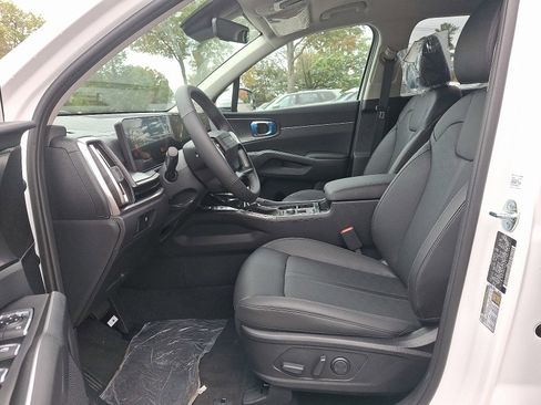 New 2026 Kia Sorento S image 9