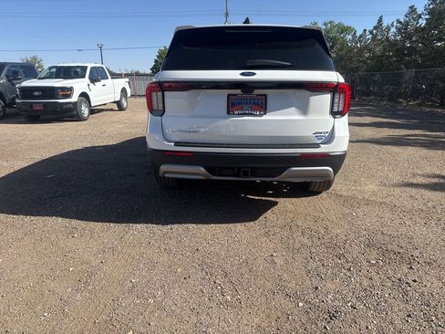 New 2026 Ford Explorer Platinum AWD/4WD image 5