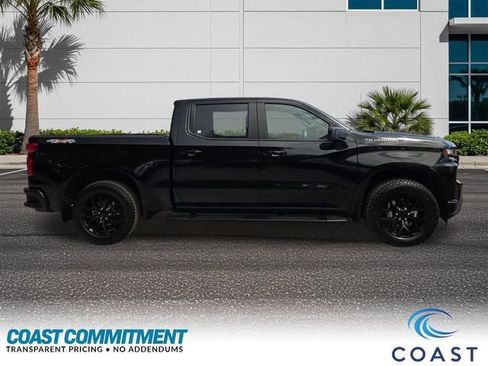 Certified 2022 Chevrolet Silverado 1500 RST AWD/4WD image 5