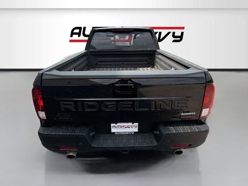 Used 2025 Honda Ridgeline TrailSport image 27
