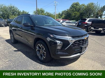 Used 2025 Chevrolet Trax LT