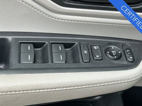 Certified 2024 Honda Odyssey EX-L image 12