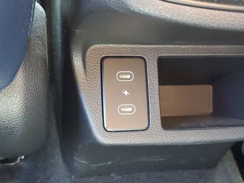 Used 2024 Kia Seltos S AWD/4WD image 10