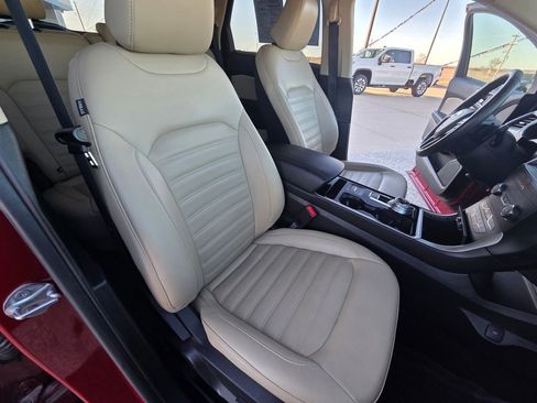 Used 2020 Ford Edge SEL w/ Convenience Package image 31