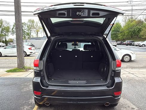 Used 2015 Jeep Grand Cherokee Altitude AWD/4WD image 26