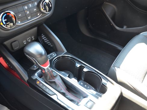 Used 2022 Chevrolet TrailBlazer RS image 15