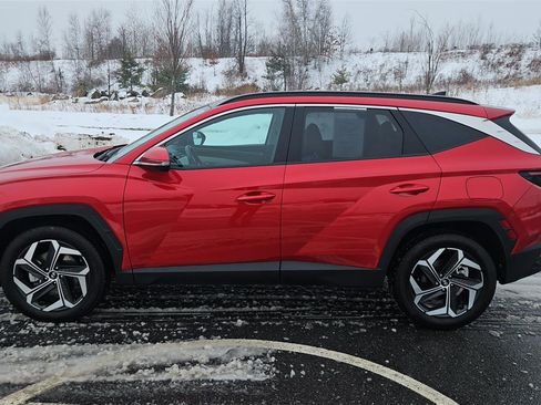 Certified 2023 Hyundai Tucson Limited w/ Cargo Package image 4