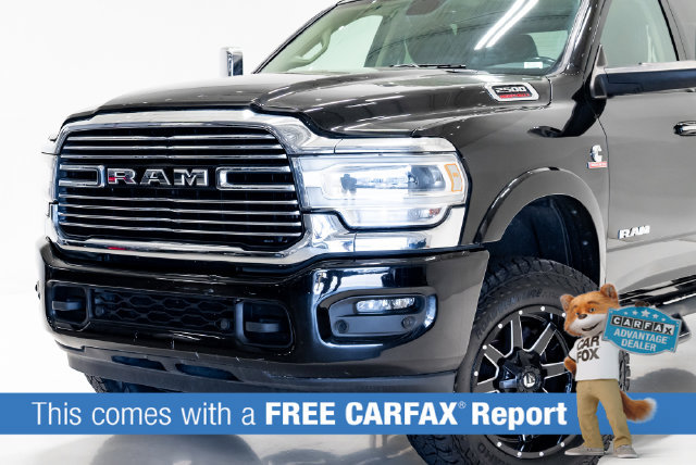 Used 2020 RAM 2500 Laramie w/ Body Color Bumper Group AWD/4WD image 2