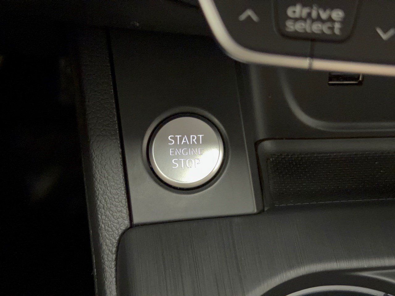 Used 2019 Audi A4 2.0T Premium w/ Convenience Package FWD image 20