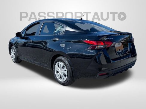 Used 2025 Nissan Versa S w/ Trunk Package FWD image 3
