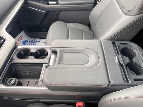 New 2025 Ford Expedition Max Active image 39