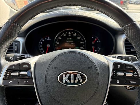Used 2019 Kia Sorento SX w/ SX Touring Package AWD/4WD image 11