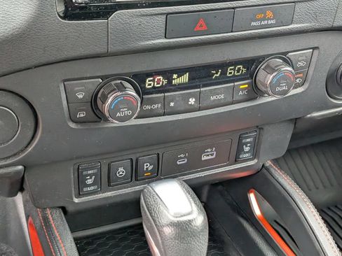 Used 2023 Nissan Frontier Pro-X w/ Pro Convenience Package RWD image 28