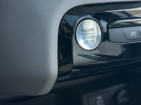 New 2025 Ford Escape Platinum w/ Premium Technology Package image 22