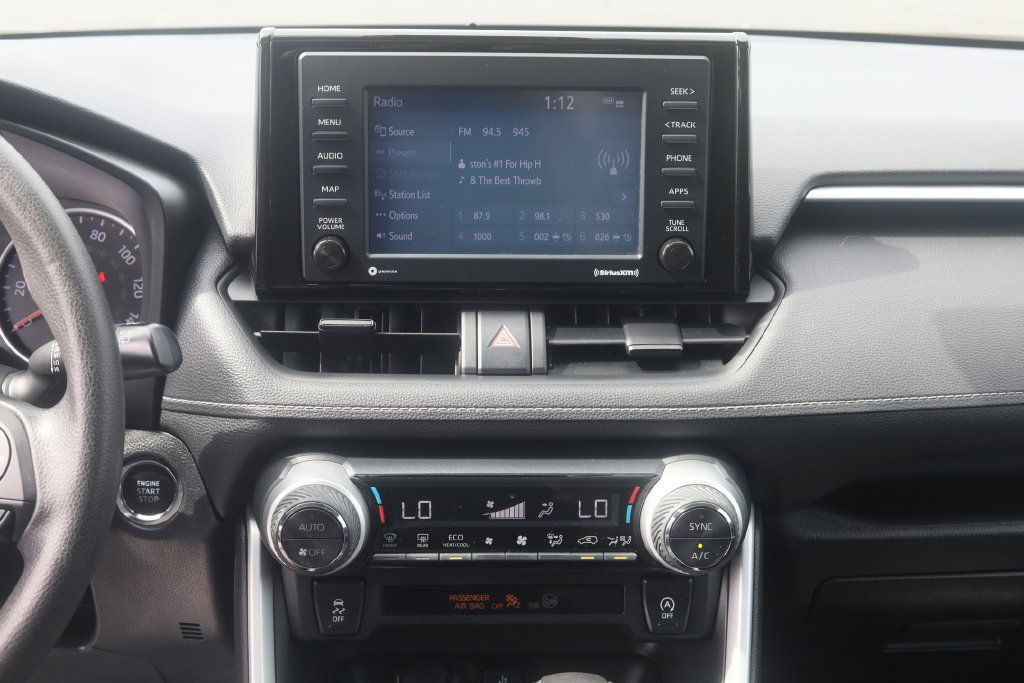 Certified 2021 Toyota RAV4 XLE w/ Convenience Package AWD/4WD image 17