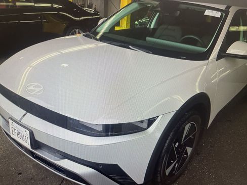 Used 2025 Hyundai Ioniq 5 SEL RWD image 18