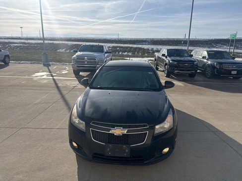 Used 2012 Chevrolet Cruze Eco image 2