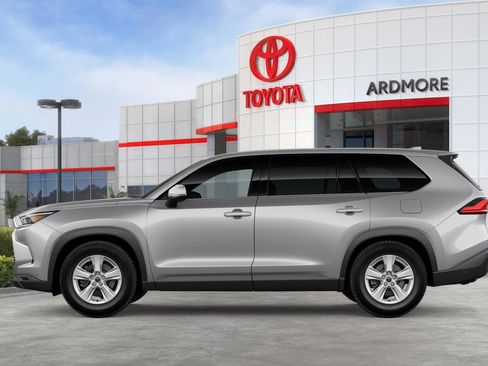 New 2026 Toyota Grand Highlander AWD image 22