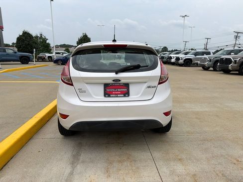 Used 2016 Ford Fiesta SE w/ Equipment Group 201A FWD image 8