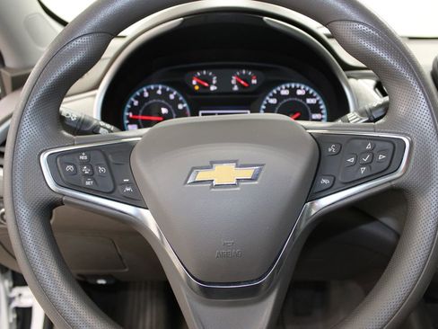 Used 2024 Chevrolet Malibu LT image 27