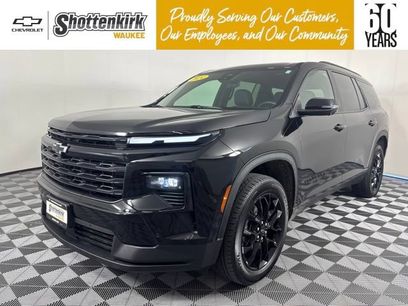 Used 2024 Chevrolet Traverse LT w/ Enhanced Driving Package