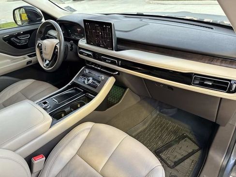 Used 2022 Lincoln Aviator Reserve w/ Elements Package Plus image 14