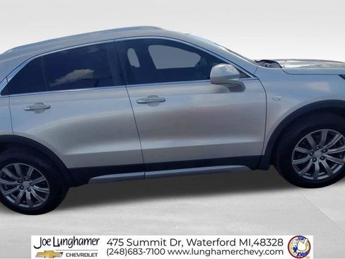 Certified 2019 Cadillac XT4 Premium Luxury FWD image 10
