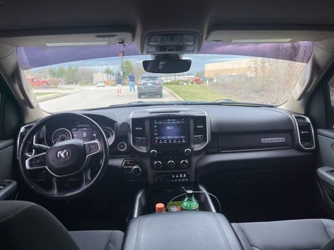 Used 2020 RAM 1500 Big Horn image 5