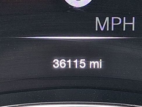Used 2019 Jeep Grand Cherokee Altitude AWD/4WD image 18