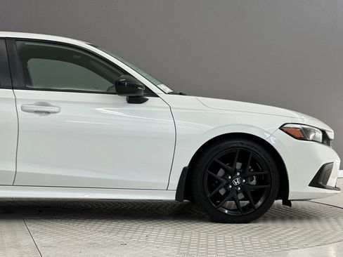 Used 2024 Honda Civic Sport image 33