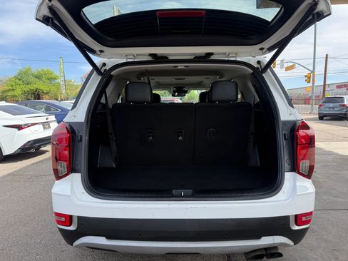 Used 2020 Hyundai Palisade SEL w/ Premium Package FWD image 23