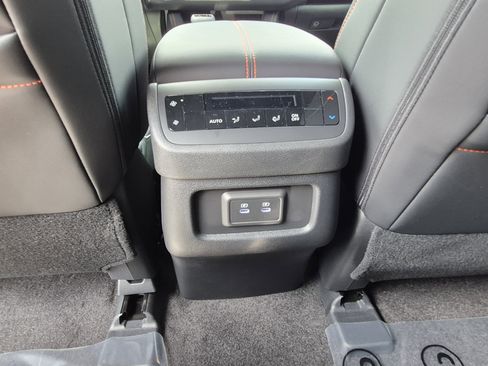 New 2026 Nissan Pathfinder Rock Creek AWD/4WD image 19